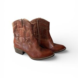 Coconuts by Matisse Brown Western Ankle Booties